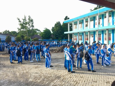 Senam Perdana Bersama
