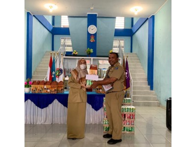 Penyerahan Bingkisan Hari Raya Idul Fitri 1444 H (18/04/2023)