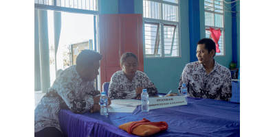 penyusunan Evaluasi Diri Sekolah (EDS) 8 Standar nasional pendidikan (25112023)